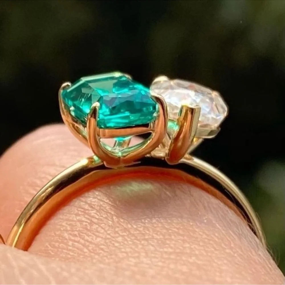 Toi et Moi Double Stone Engagement Ring - Picture 6 of 10